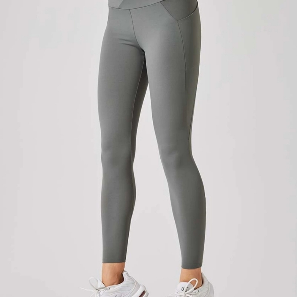 MPG XS High-waisted 7/8 Sage Green Legging